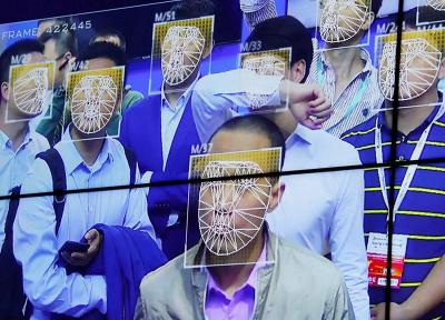 22 عکس عجیب و غریب که نشان می دهند پلیس چین از سیستم تشخیص چهره برای شناسایی شهروندان در مسافرت، اماکن عمومی و فروشگاه ها استفاده می نماید