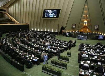 انتقاد از پیشنهاد تغییر نام وزارت خارجه: آقایان لقمه را چپه می خورند