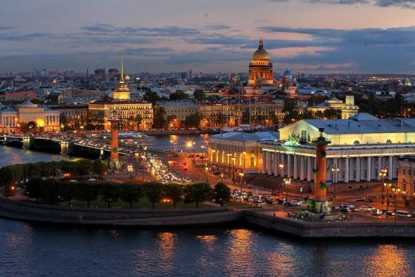 تور روسیه: سفر 3 روزه به سن پترزبورگ